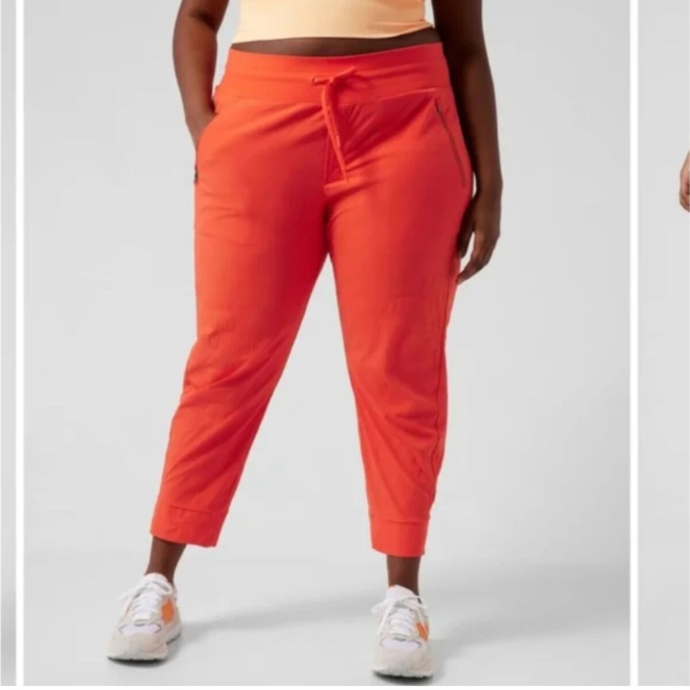 Athleta Trekkie North Joggers Hiking Pants Womens Size 16